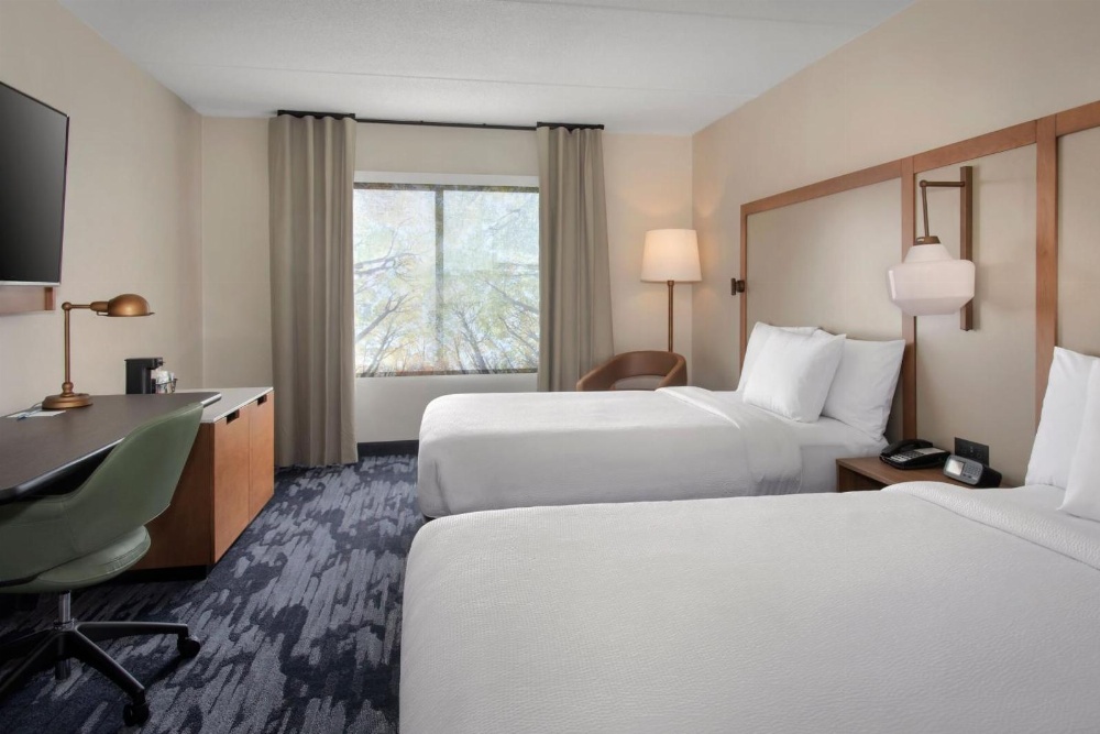 Fairfield Inn by Marriott Rochester Airport Main image