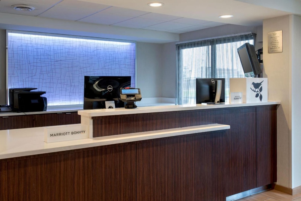 Fairfield Inn by Marriott Rochester Airport